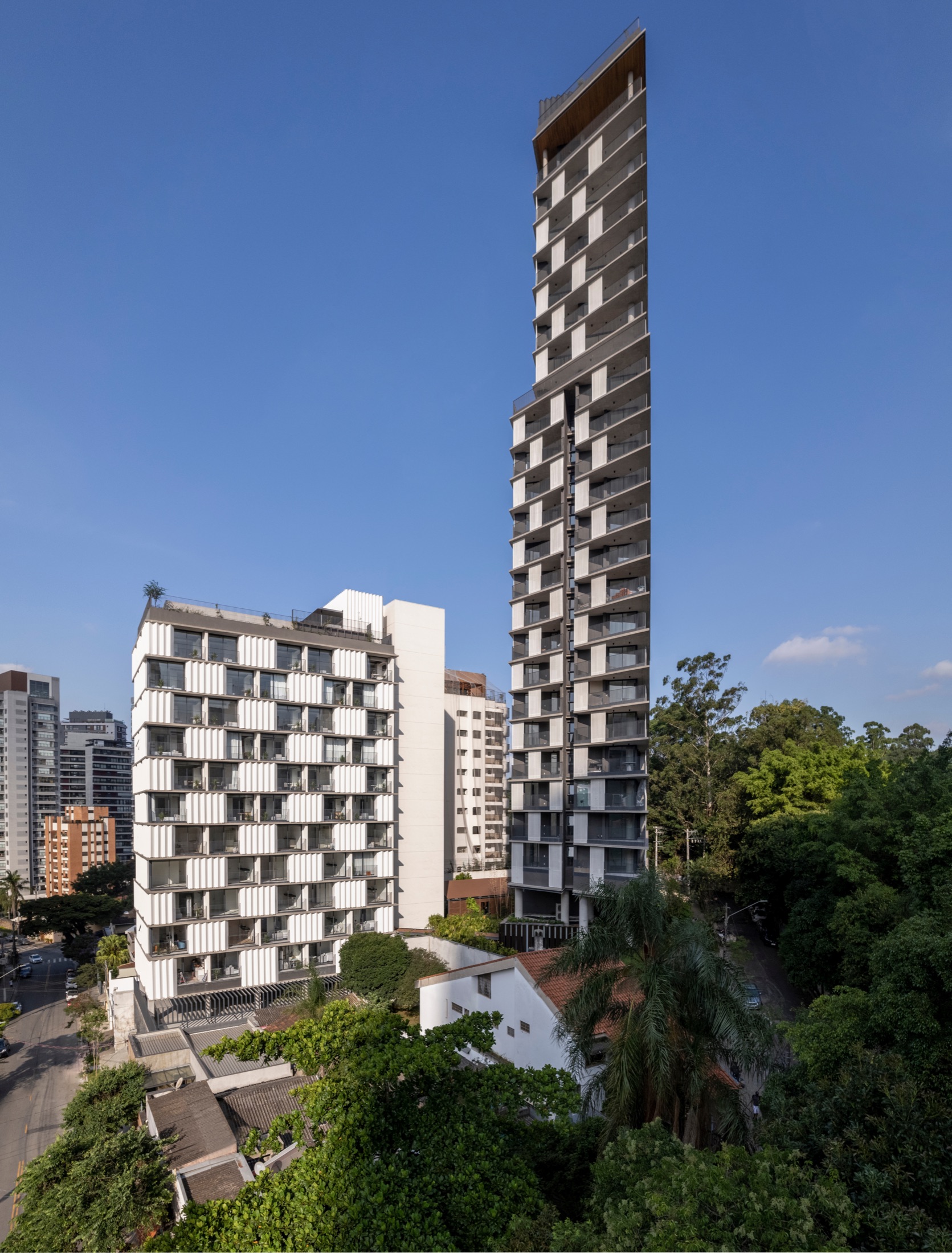 Paisagismo e fachada do empreendimento